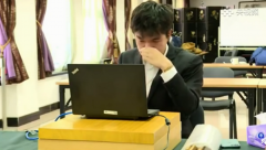 乐虎官网lh6:柯洁痛失世界棋王赛冠军 无缘史上最年轻的九冠王